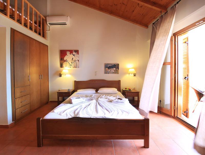 Xenios Apartments Agios Nikolaos  Eksteriør billede