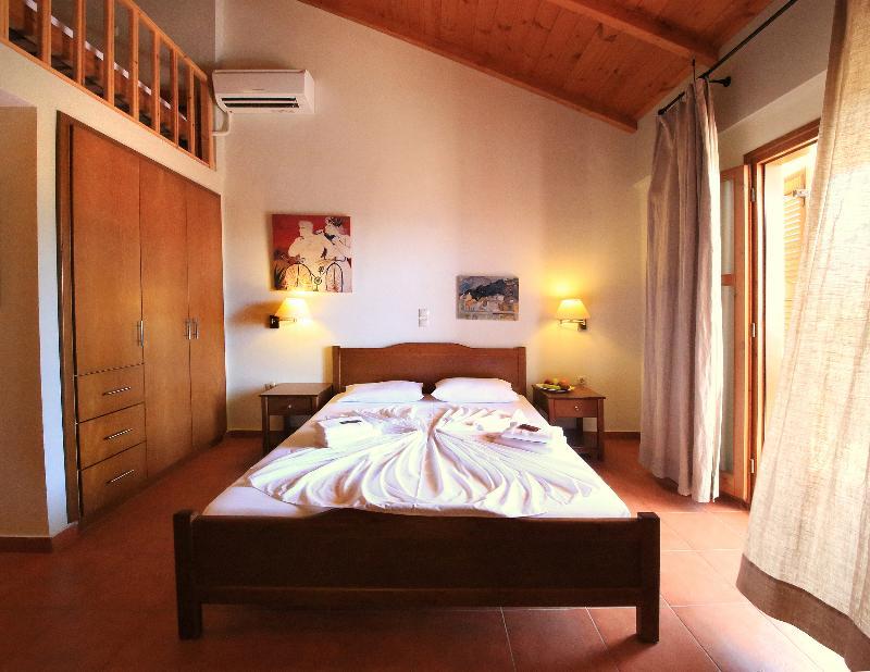 Xenios Apartments Agios Nikolaos  Eksteriør billede